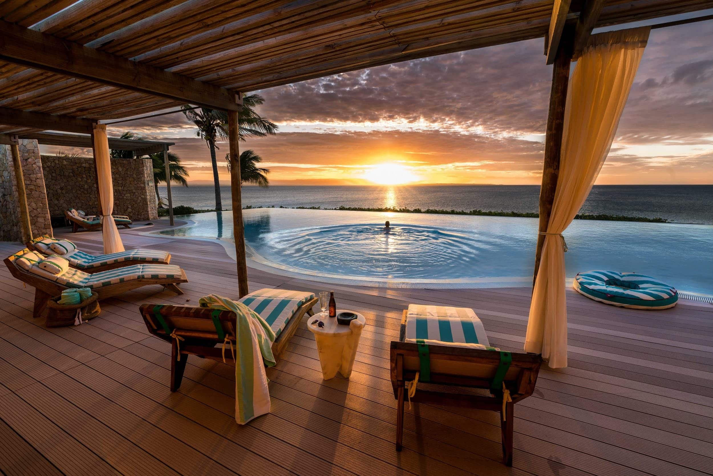 Luxury Escapes